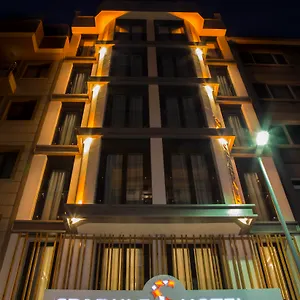 3* Otel Sparkle