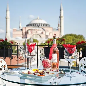 Celal Sultan Special Class Provincia di Istanbul