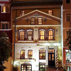 4* Отель Sarnic & Sarnic Premier
