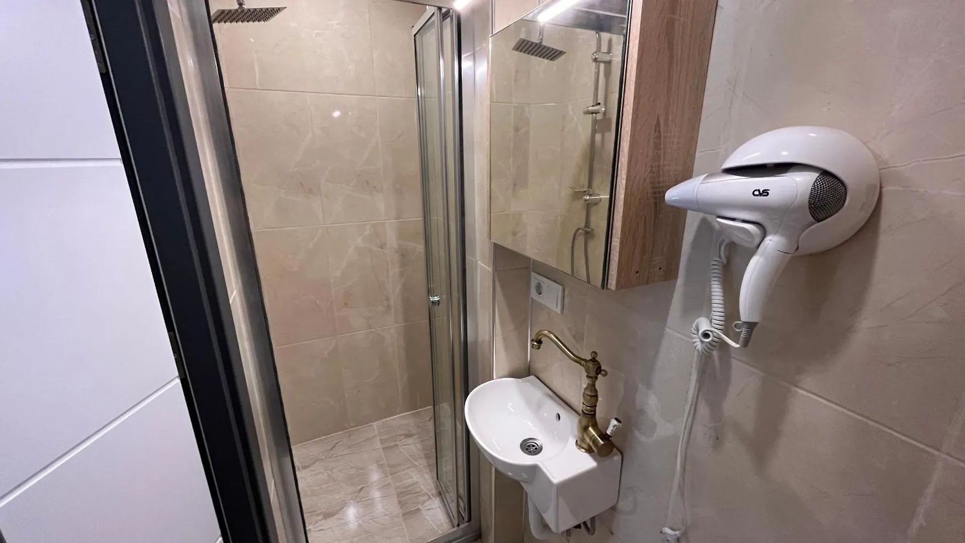 Genoa Port Hotel Стамбул 0*,  Турция